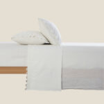 شرشف سرير قطن لون أوف وايت