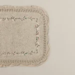 دعاسة حمام قطن مطرز بعدة مقاسات بيج غامق