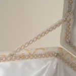 صندوق سجاد صلاة أوف وايت