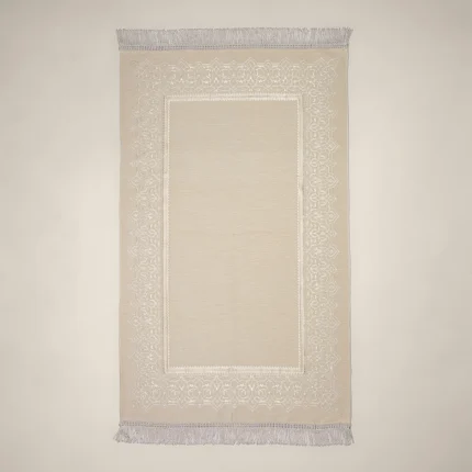 سجادة صلاة شنيل بلون أوف وايت