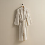 روب حمام قطن مطرز أوف وايت