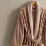 روب حمام قطن مطرز بينك