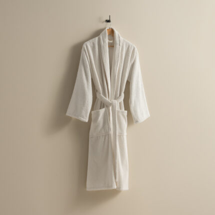 روب حمام قطن فندقي بلون أبيض
