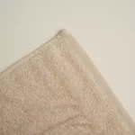 منشفة قطن مطرز لون بيج غامق