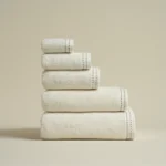 منشفة قطن لون أوف وايت بعده مقاسات