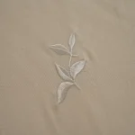 بيت لحاف قطن مطرز أوف وايت