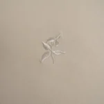 بيت تكاية قطن مطرز ٦٠-٦٠ أوف وايت