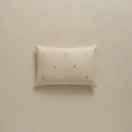 بيت مخدة قطن مطرز ٢ قطعة بيج غامق