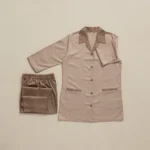 يونيفورم عاملات بعدة مقاسات بيج